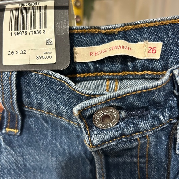 Levi’s Ribcage Straight Jeans Super High Rise Size 26x32 NWT - Picture 2 of 7